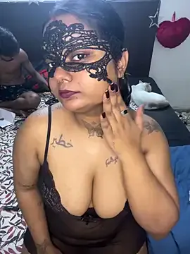 Novababy18 – webcam model profile photo Image 8