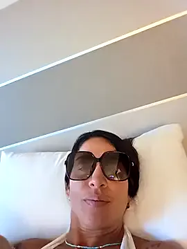 BeatriceVazqueze – webcam model profile photo Image 13