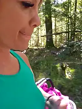 MayaLady – webcam model profile photo Image 15