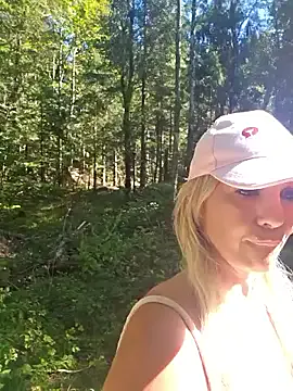 MayaLady – webcam model profile photo Image 16