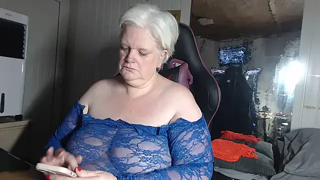 AriaSins – webcam model profile photo Image 6