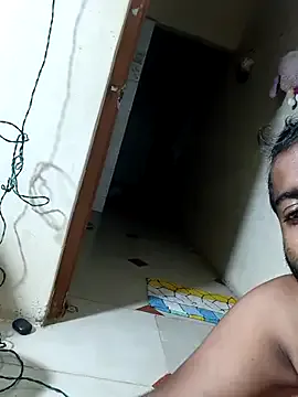 ErzabelLew – webcam model profile photo Image 7