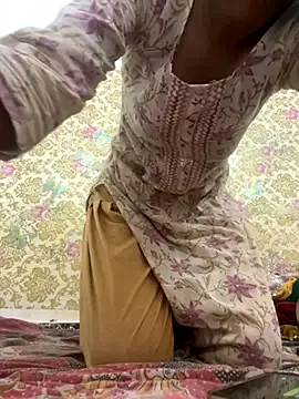 TessaMyst – webcam model profile photo Image 11