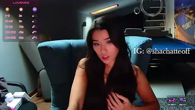 AdrianaAndrade – webcam model profile photo Image 17