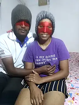 Shani_Izu – webcam model profile photo