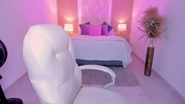 Anne_Anne_chan – webcam model profile photo Image 8