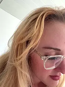 TessaMyst – webcam model profile photo Image 13