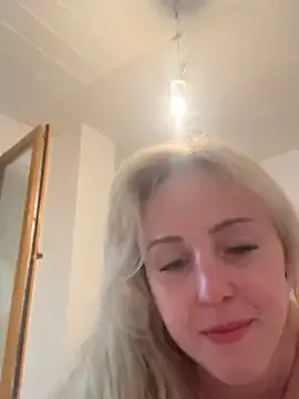 TessaMyst – webcam model profile photo Image 4