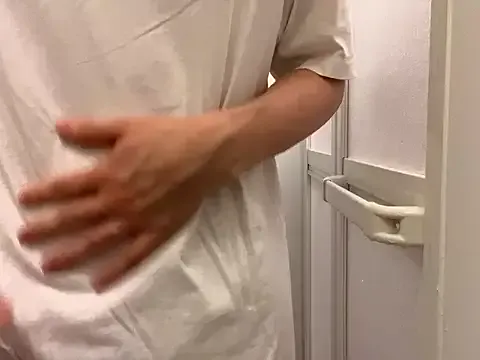 LeyahSummer – webcam model profile photo Image 14