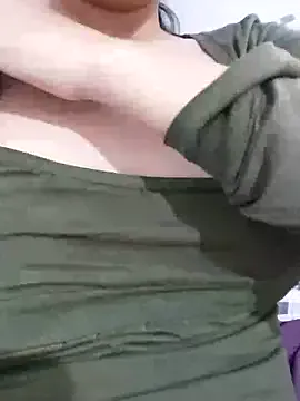 AuroraAngel – webcam model profile photo Image 5