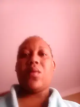 ShooingBunch – webcam model profile photo