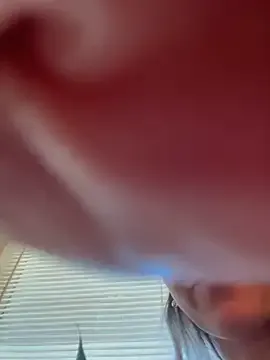 Dolce – webcam model profile photo Image 18