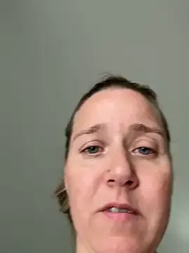 Dolce – webcam model profile photo Image 19