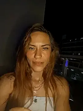 Madoka_0116 – webcam model profile photo Image 13