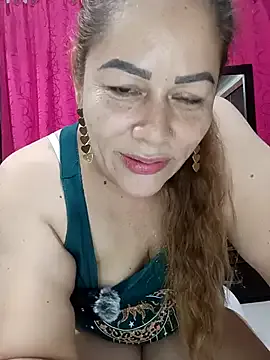 HotFox23 – webcam model profile photo Image 19