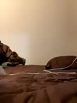 RuddyReyes – webcam model profile photo Image 2