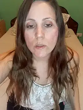 Dolce – webcam model profile photo Image 11