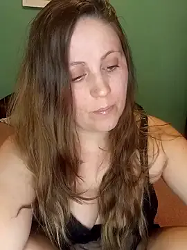 Dolce – webcam model profile photo Image 9