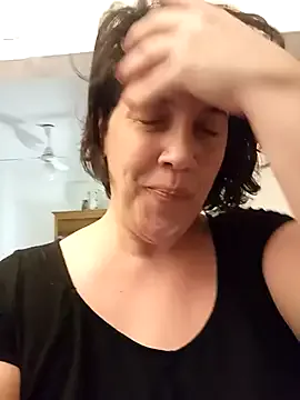 _Alicee_1 – webcam model profile photo Image 8