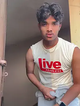 AngerlaMei – webcam model profile photo Image 11