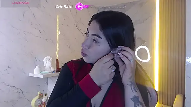 BABYVIK – webcam model profile photo Image 3