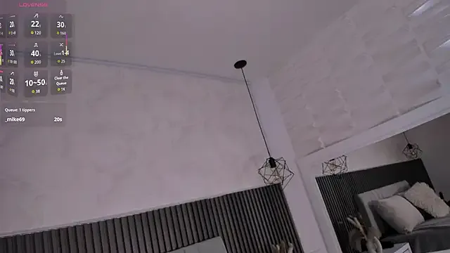 AyshaConnor – webcam model profile photo Image 14