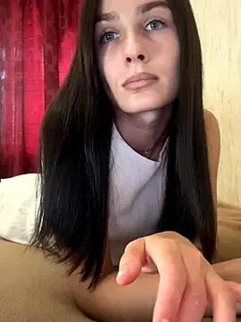 CataleyaLore – webcam model profile photo Image 10