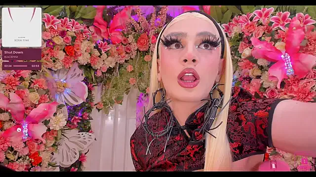 HaleyLyon – webcam model profile photo Image 9