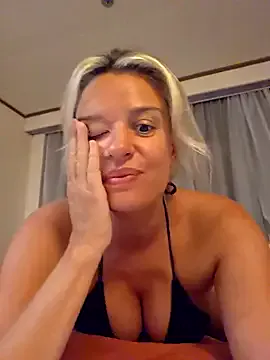 SonY_CaM – webcam model profile photo Image 13