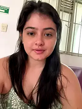 MayaLady – webcam model profile photo Image 2