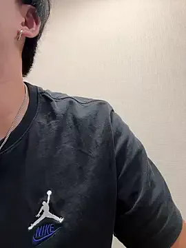 Bella – webcam model profile photo Image 19