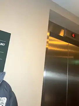 OneInAMillionXXX – webcam model profile photo Image 17