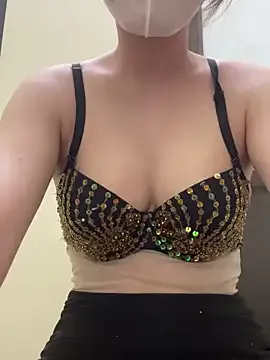 DubleDuble – webcam model profile photo Image 8