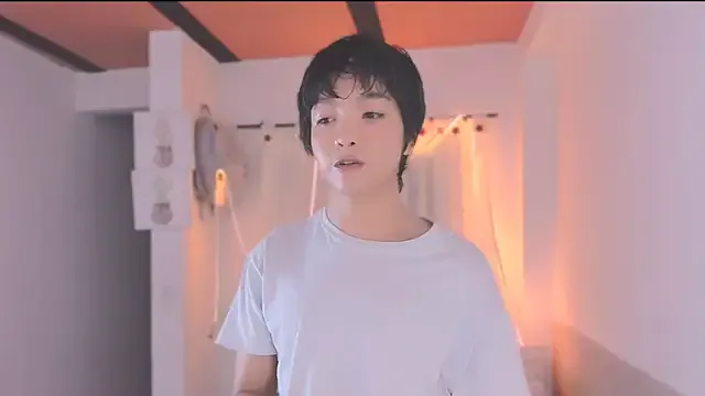 AlisonColemans – webcam model profile photo Image 6