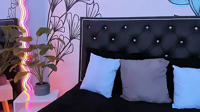 _chanMOMO_ – webcam model profile photo Image 10