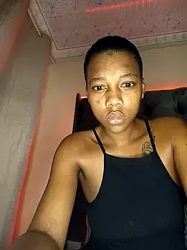 IvyHarpers – webcam model profile photo Image 15