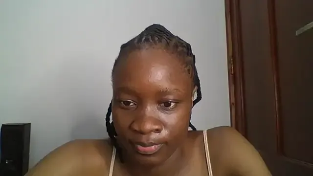 TessaMyst – webcam model profile photo Image 8