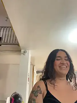 Yui-Ch – webcam model profile photo Image 11