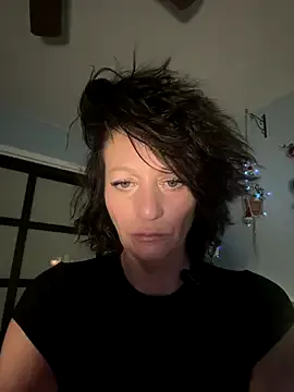 KateGale – webcam model profile photo Image 13