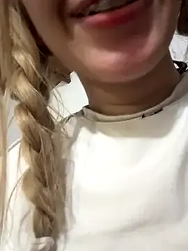 MarisaGrace – webcam model profile photo Image 10