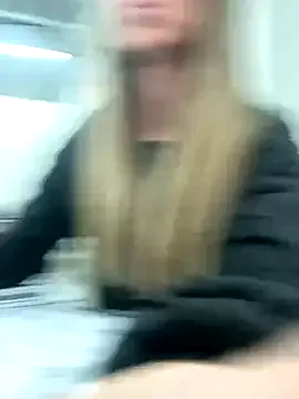 SherineNorth – webcam model profile photo Image 5