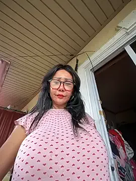 BelleLouiseVp – webcam model profile photo Image 7