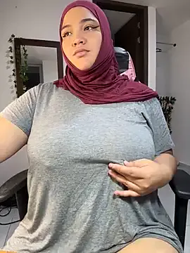 V-Hot-Sweti – webcam model profile photo Image 4