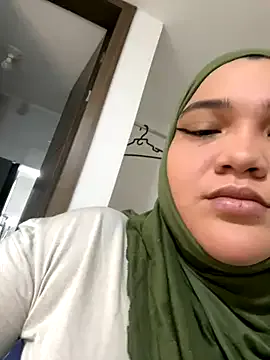 V-Hot-Sweti – webcam model profile photo Image 5