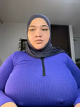 V-Hot-Sweti – webcam model profile photo Image 6