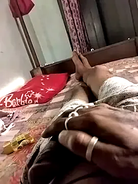 SophieJaramillo – webcam model profile photo Image 2