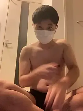 EmiraMiller – webcam model profile photo Image 7