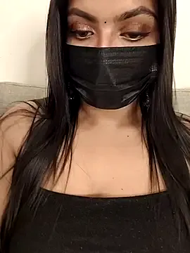 EsmeBrowm – webcam model profile photo Image 7