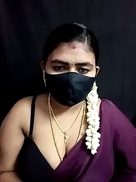 NANA_7 – webcam model profile photo Image 11