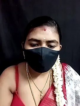 NANA_7 – webcam model profile photo Image 12